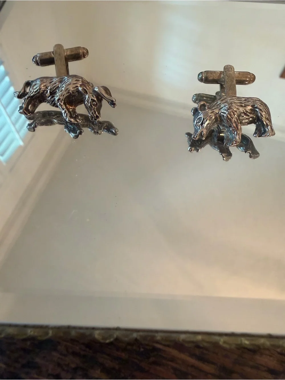 Silver Tone Bull And Bear Cufflinks for Men - Classic Formal Accessory Stockmark